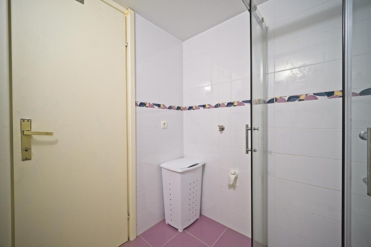 פוסטיר Apartment Renata מראה חיצוני תמונה